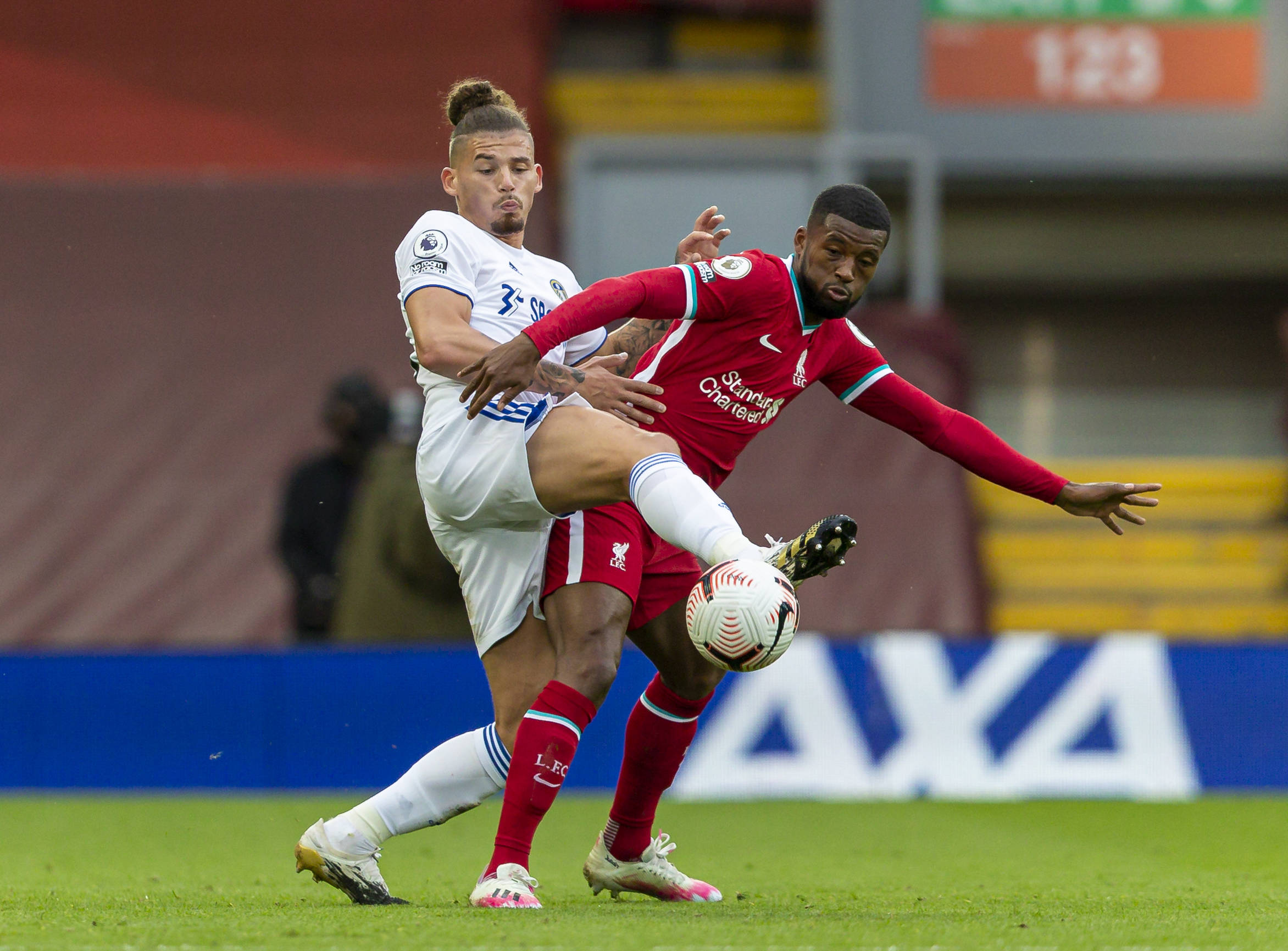 尔的空缺 尔的空缺